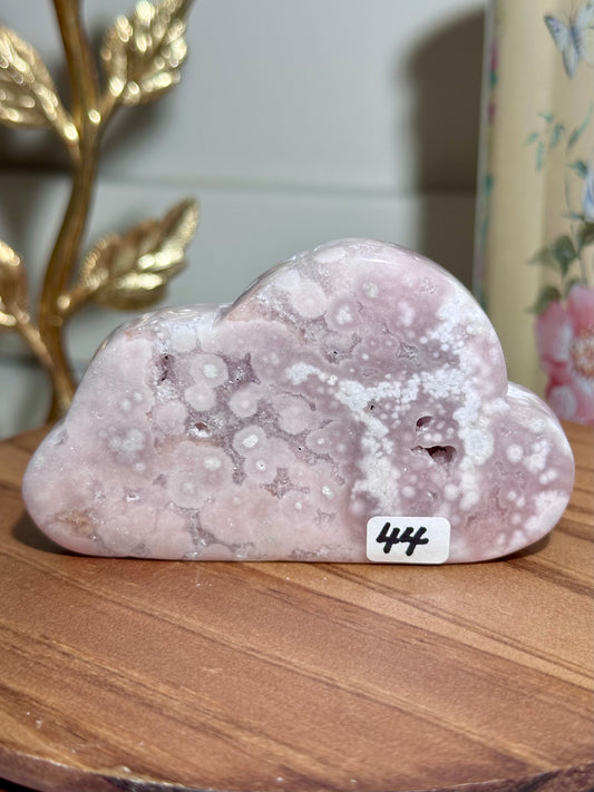 Pastel pink amethyst x flower agate cloud carving