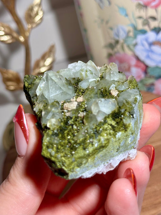 Sparkling green Epidote “forest quartz” specimen from Hakkari, Turkey
