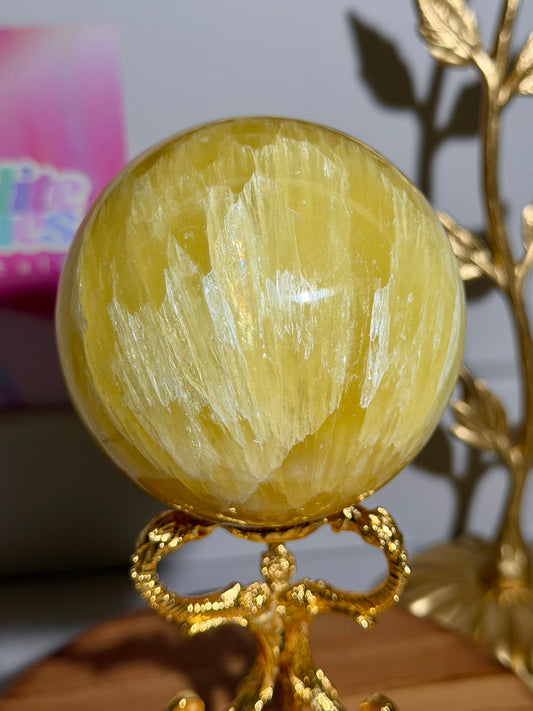 Lemon calcite sphere from Pakistan with rainbows