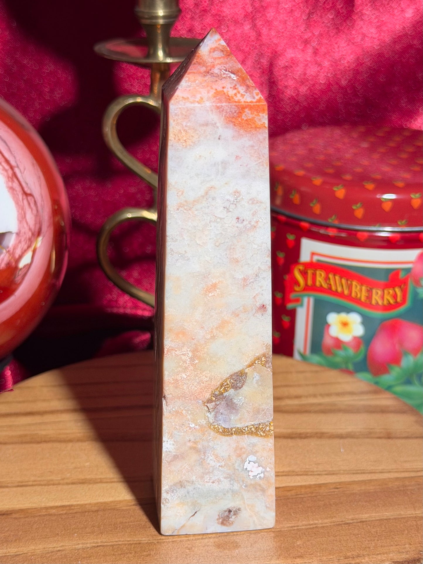 Crazy lace agate tower from Indonesia 34D