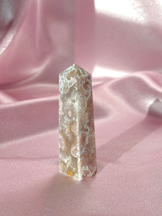 Flower agate tower (J)
