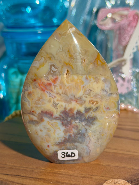 Red moss agate flame from Indonesia 36D