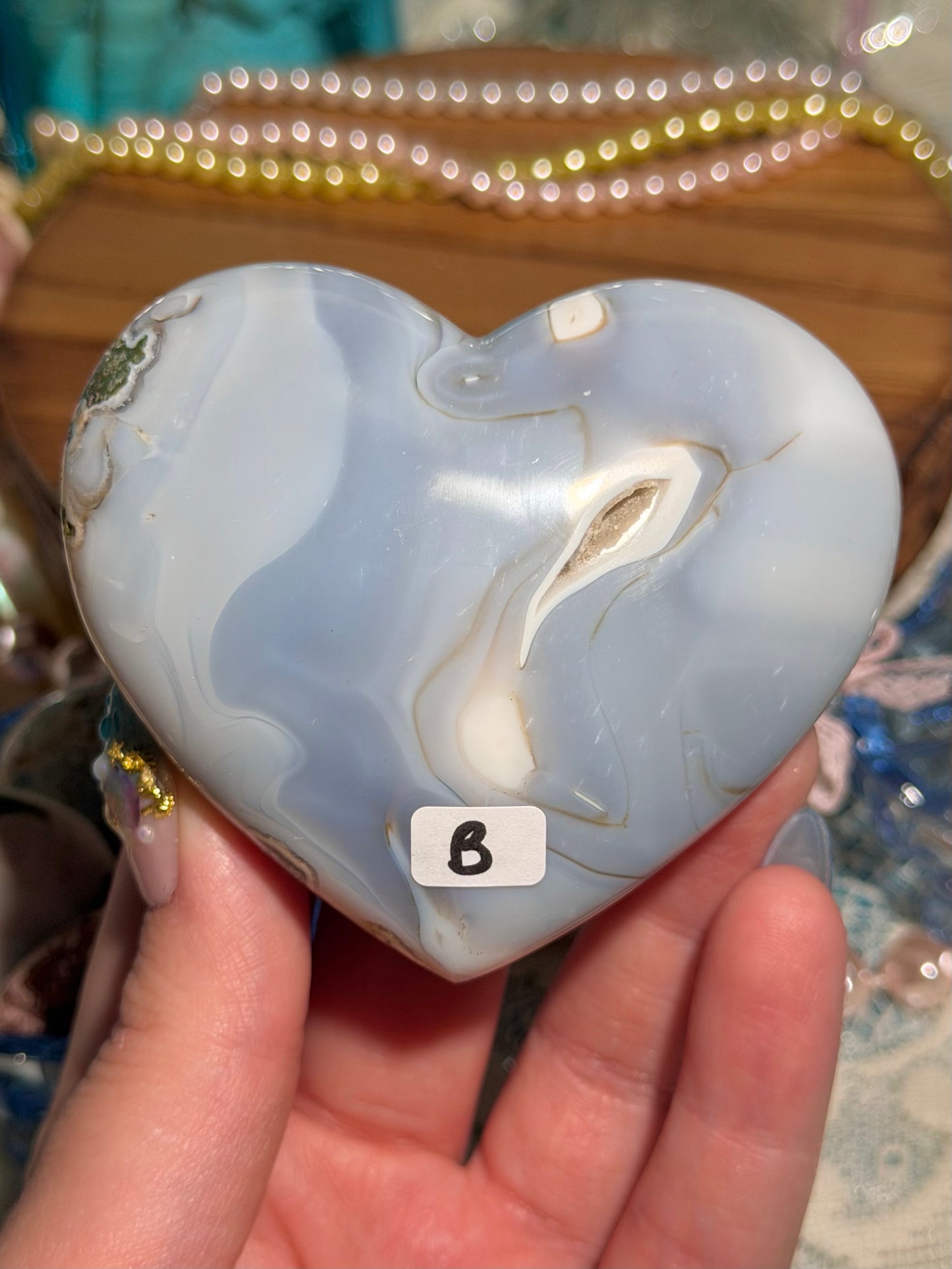 Orca agate heart from Indonesia B