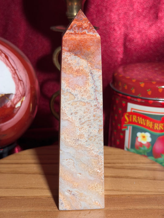 Crazy lace agate tower from Indonesia 34D