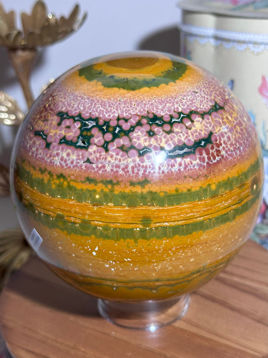 Statement pink and green Kabamby ocean jasper sphere