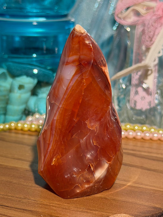 Strawberry red banded carnelian flame