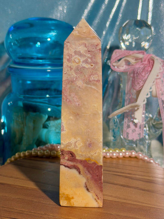 "Coral Reef" Indonesian crazy lace agate tower 34E