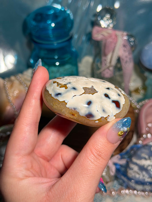 Carnelian x Orca agate oversized palmstone
