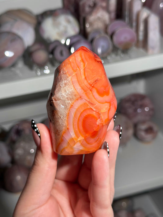 Pink & peachy carnelian flame with quartz