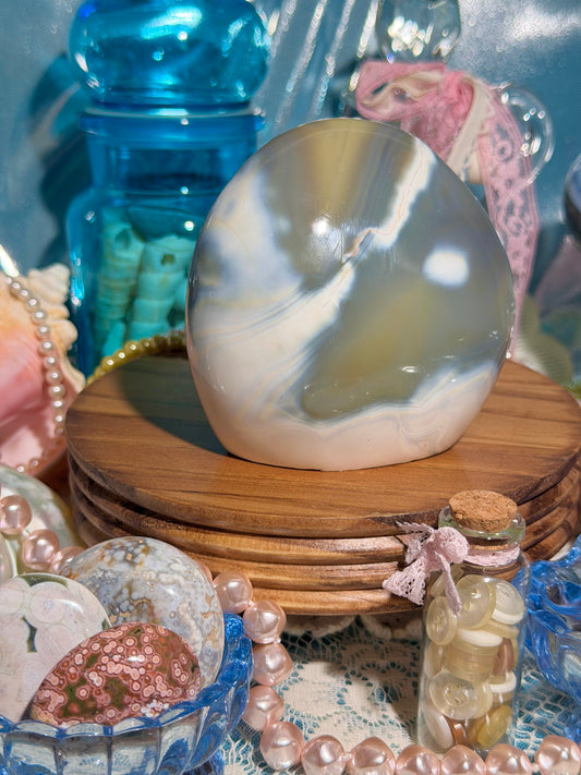 Orca agate freeform