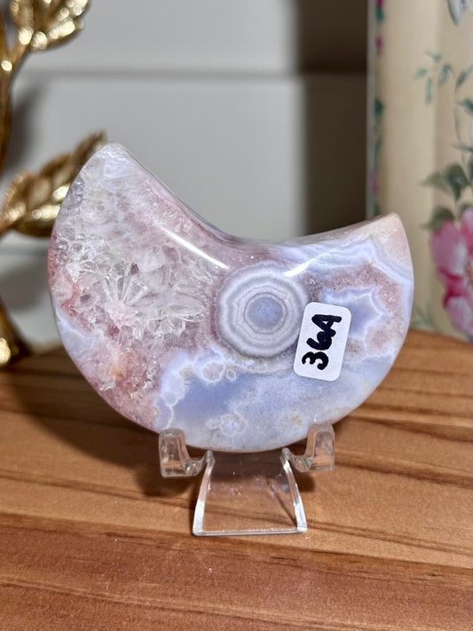 Pastel pink amyethst x flower agate moon carving