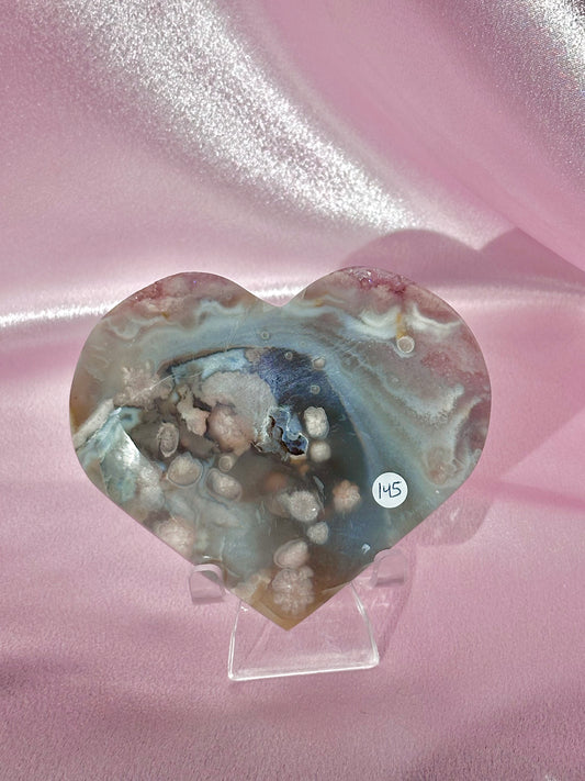 Flower agate heart (I)