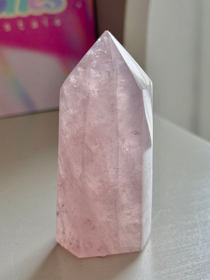 Gemmy pink rose quartz tower