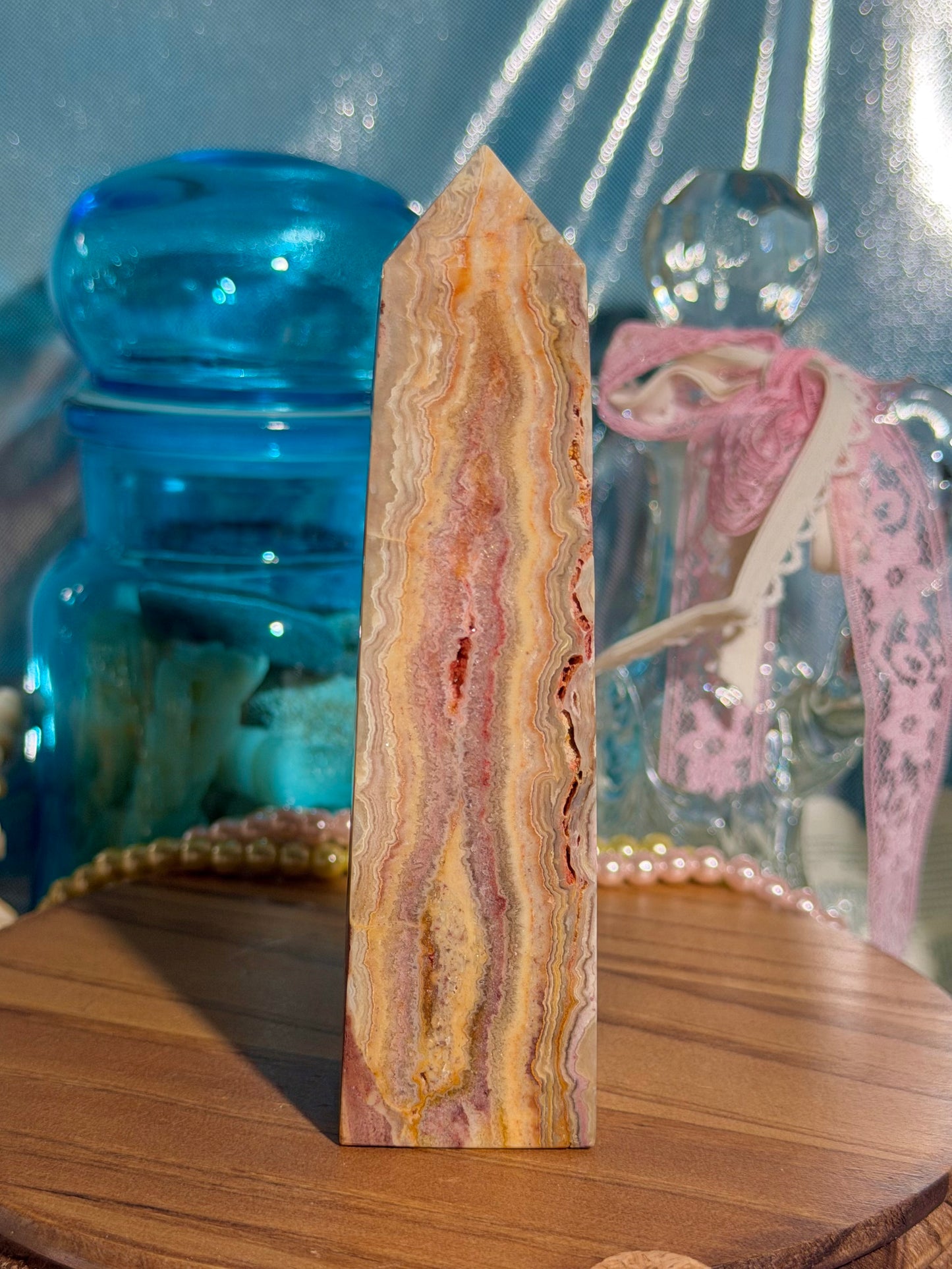 "Coral Reef" Indonesian crazy lace agate tower 34E