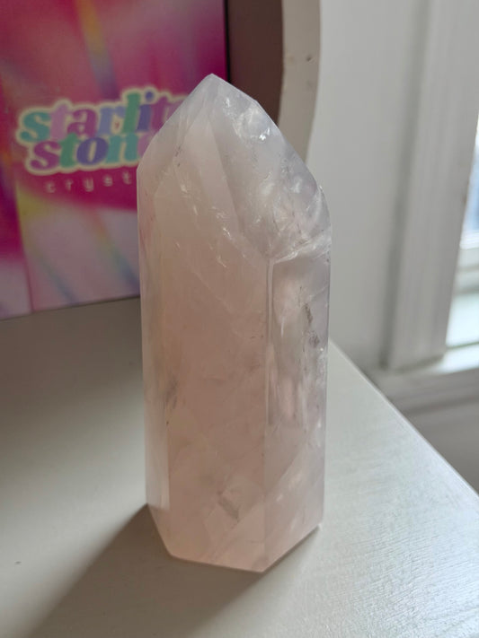 Gemmy Blue rose quartz tower