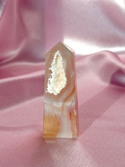 Flower agate tower (P)