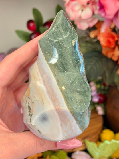 Lilac and green pastel sea jasper flame