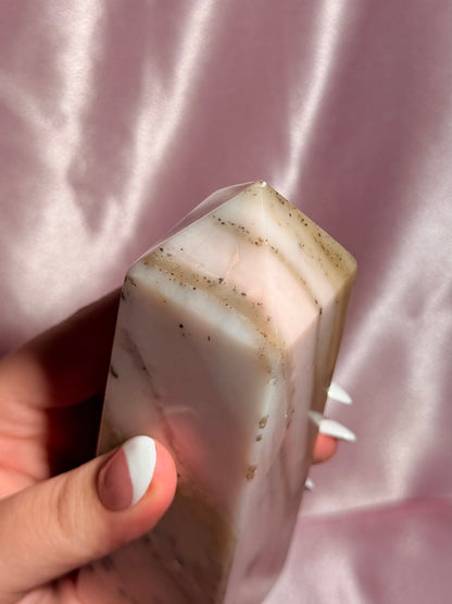 Peruvian Pink Opal Tower *Chipped tip