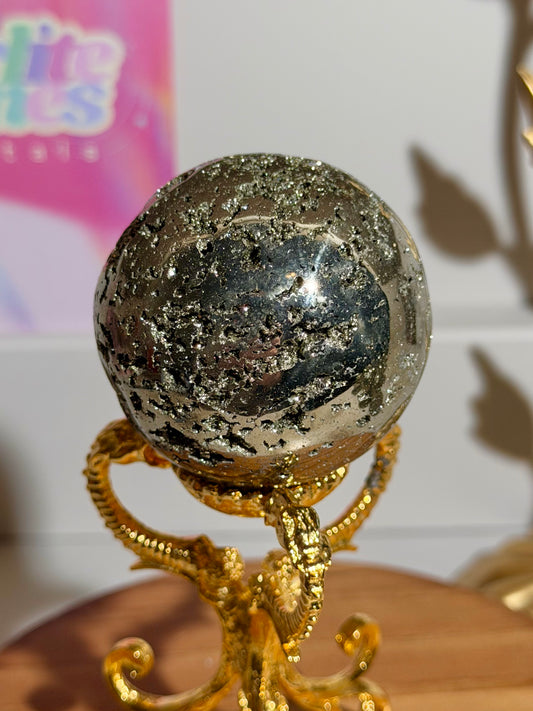 Golden pyrite sphere from Peru (38A)