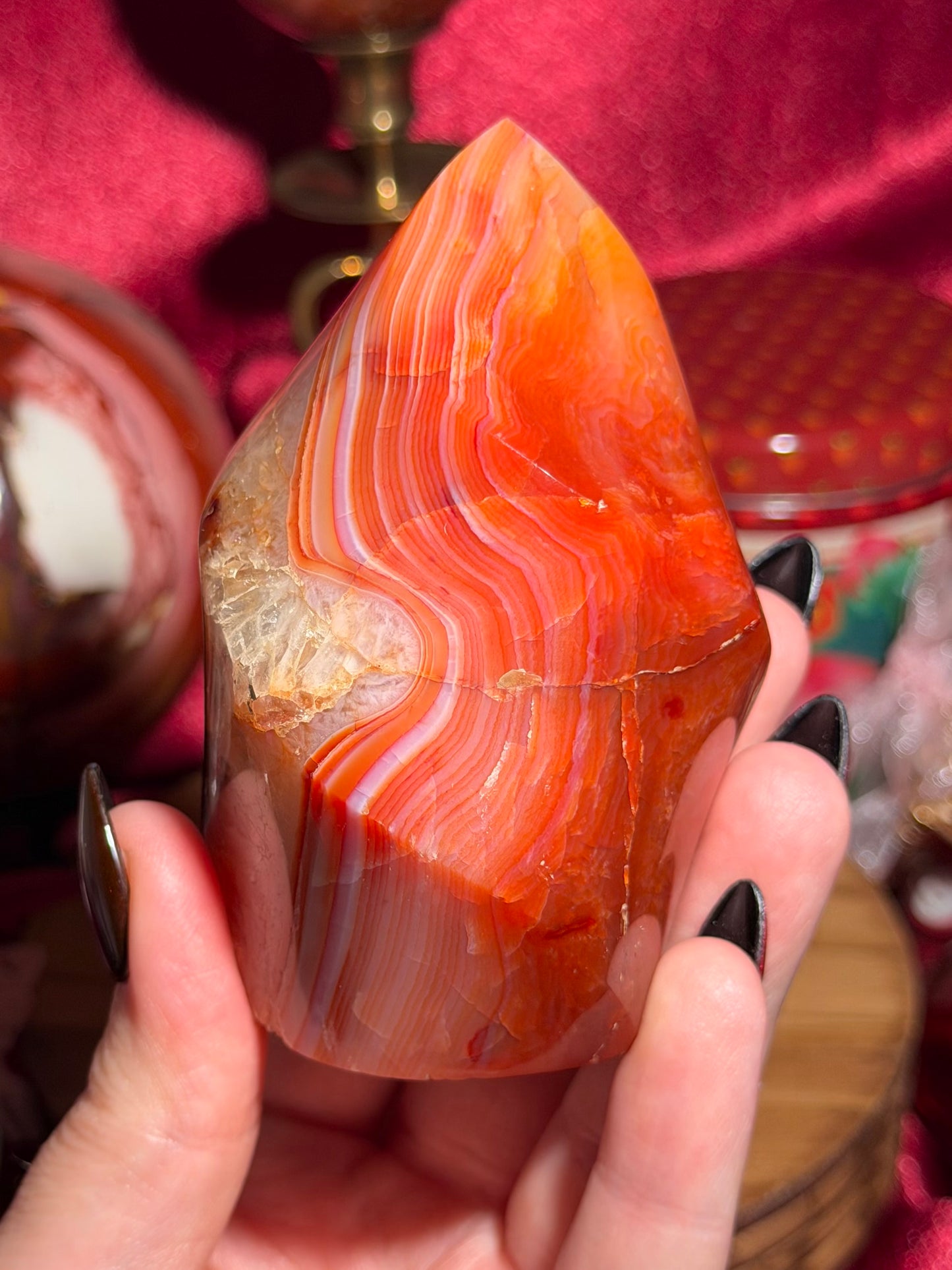 Pink banded carnelian flame with quartz