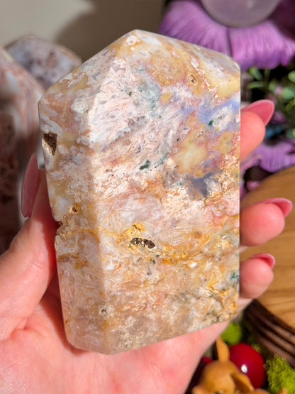 Fairy green jasper mixed with pink amethyst tower from Brazil