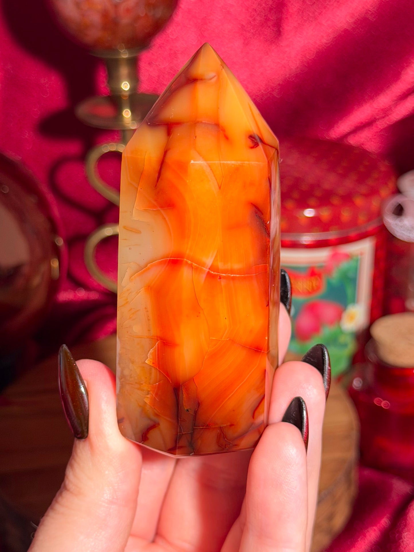 Creamy yellow carnelian tower