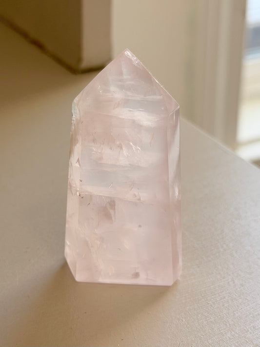 HQ Brazilian rose quartz x golden healer mini tower