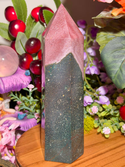 Pink and green sea jasper tower