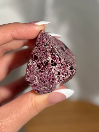 Garnet freeform