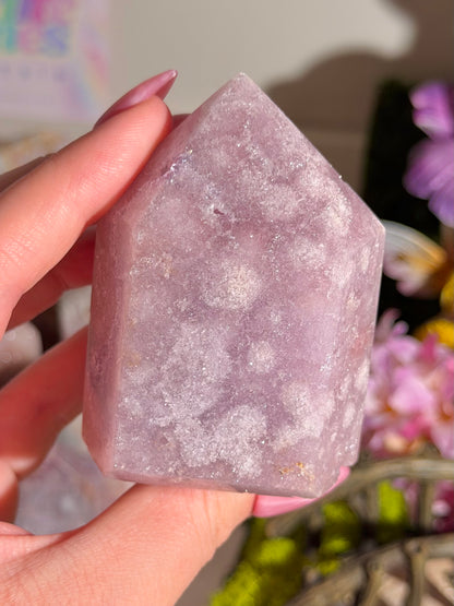 Pastel lilac pink amethyst tower from Brazil