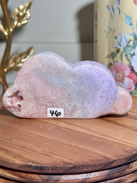Pastel pink amethyst x flower agate cloud carving