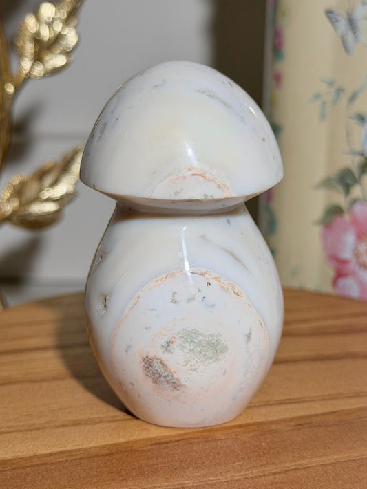 Pastel sea jasper mushroom