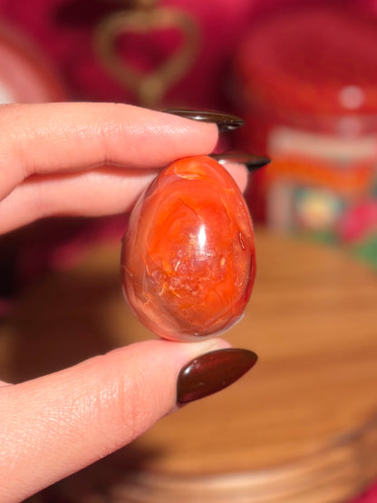 Toasty strawberry carnelian egg
