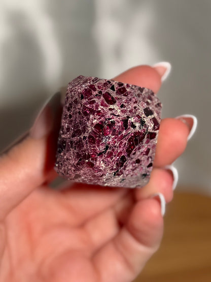 Garnet freeform