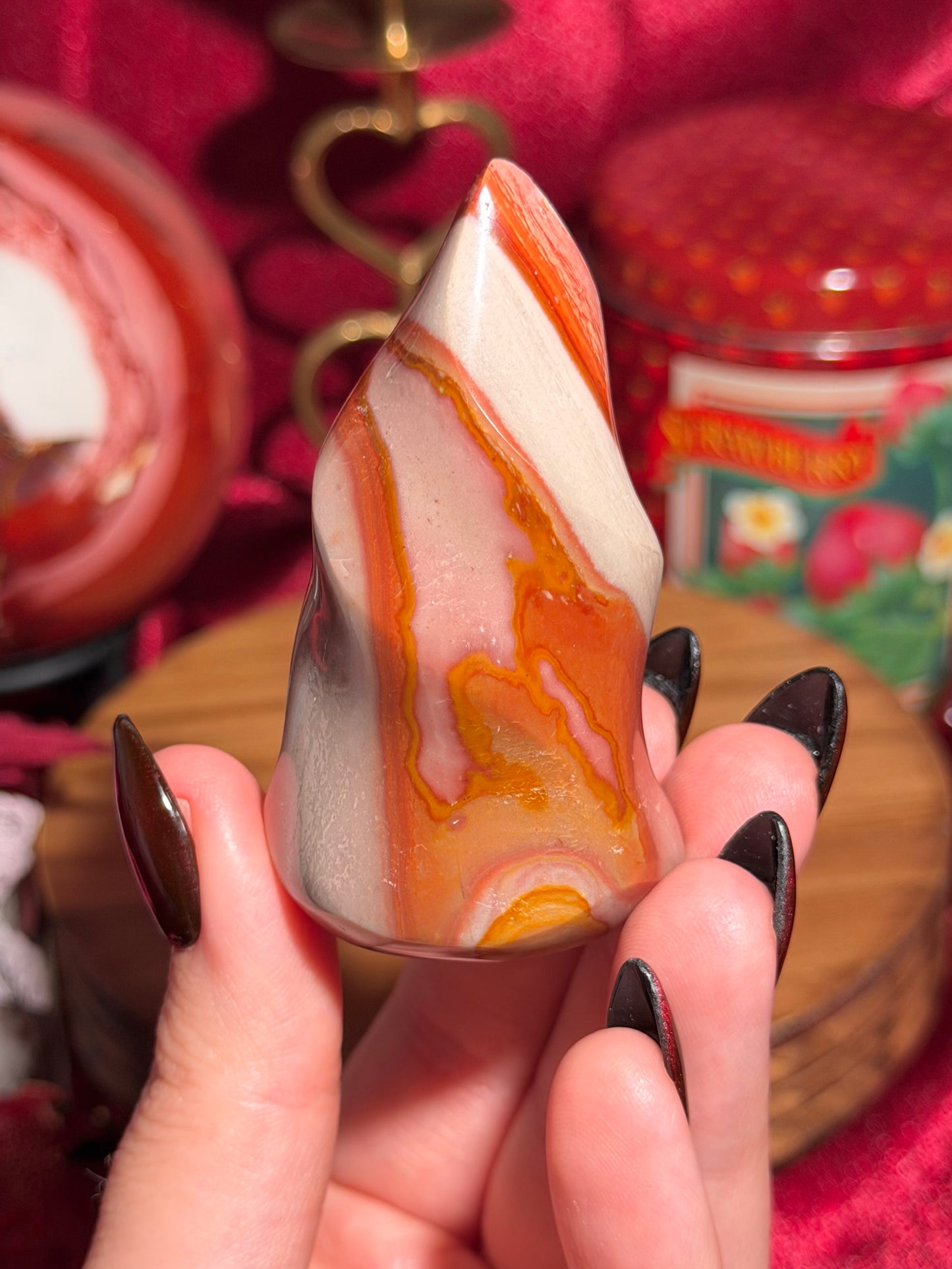 Polychrome jasper flame