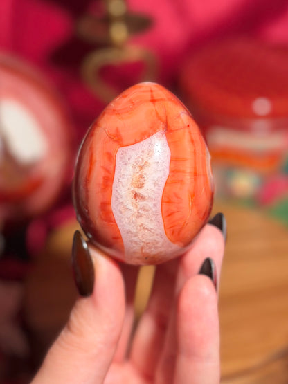 Quartzy carnelian egg 29A