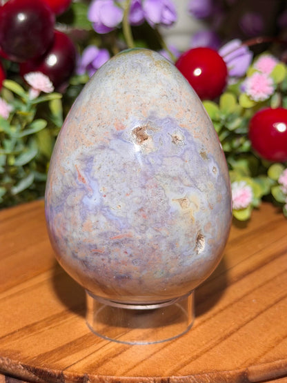 Pastel purple sea jasper egg