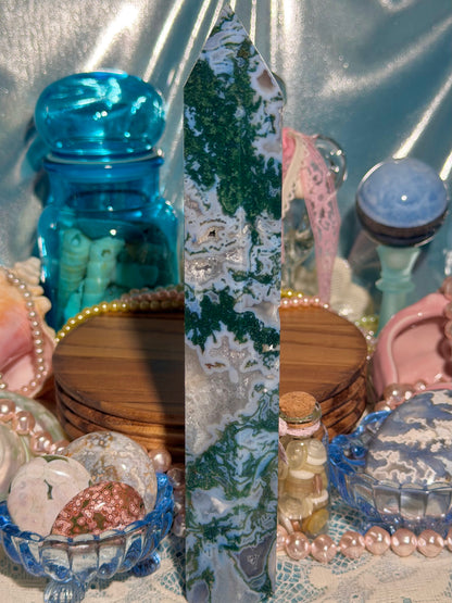 Moss agate tower
