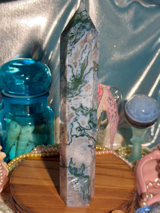 Moss agate tower