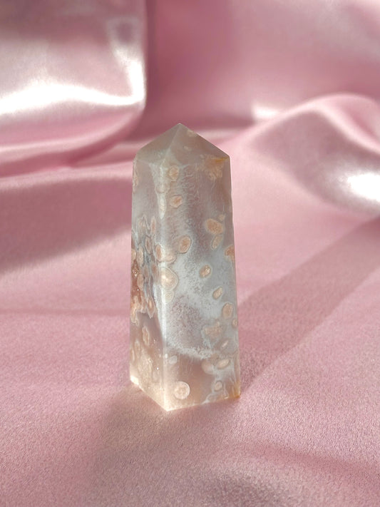 Flower agate tower (i)