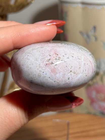 Fairy pink & green Ocean jasper palmstone 40B