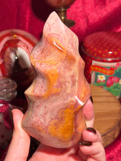 Polychrome jasper flame