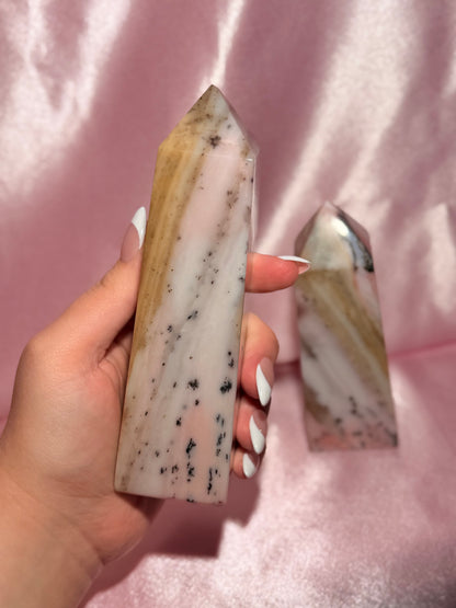 Peruvian Pink Opal Tower *Chipped tip