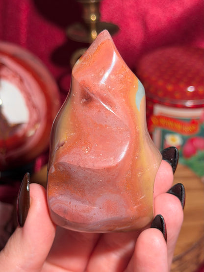 Polychrome jasper flame
