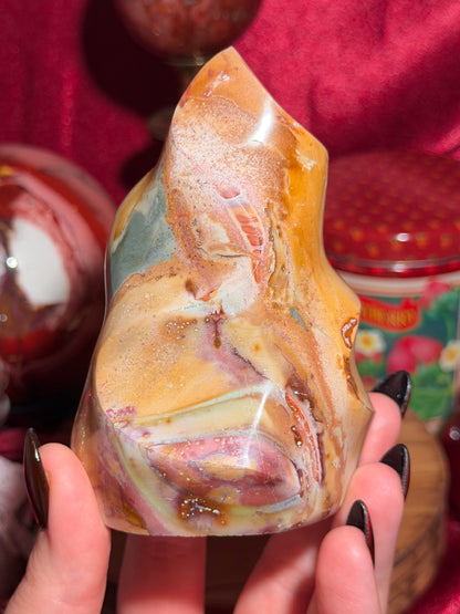 Polychrome jasper flame