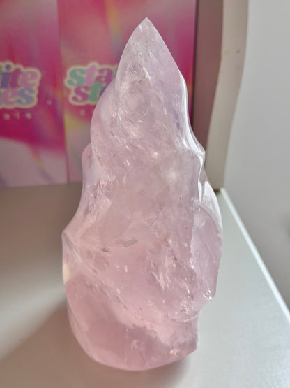 Statement gemmy star rose quartz flame
