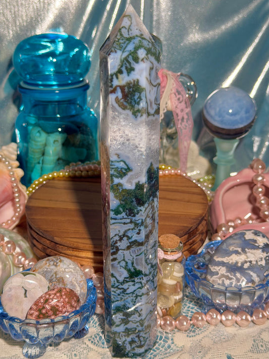 Moss agate tower
