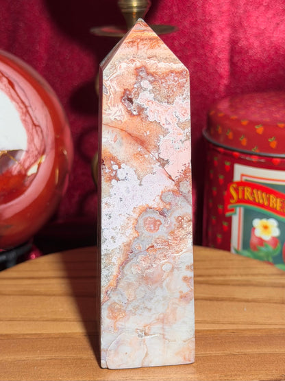 Crazy lace agate tower from Indonesia