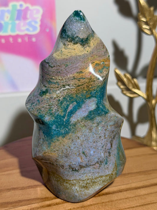 Lilac and green pastel sea jasper flame