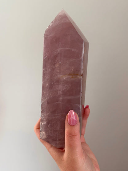 Statement Glassy Purple-toned star rose quartz tower with bright “rainbow” asterism & golden healer